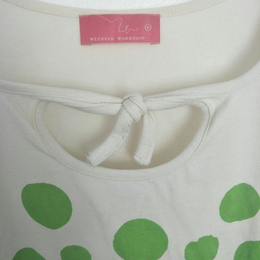 Cute Green DotsTop - Picture 2 of 3